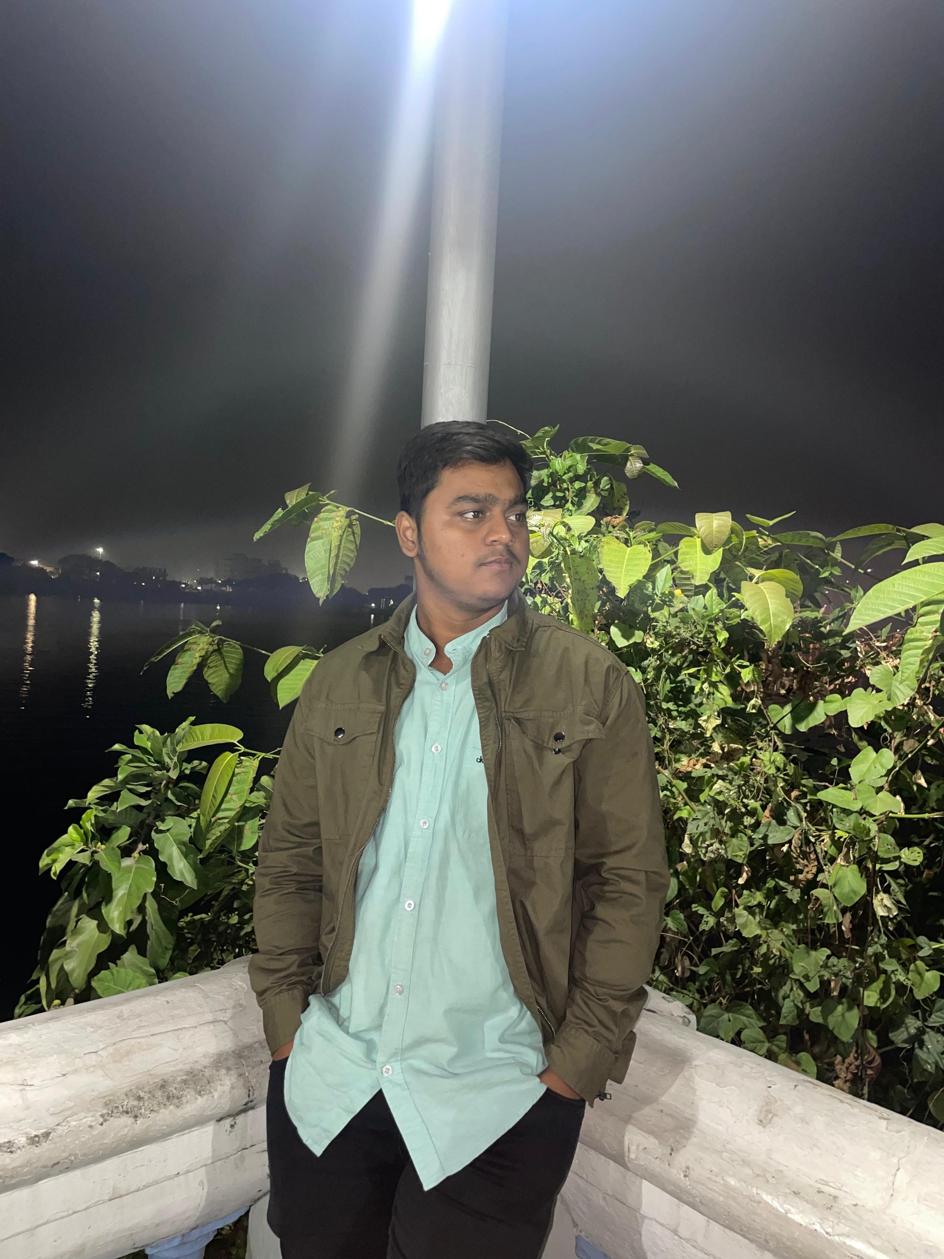Naushad Khan